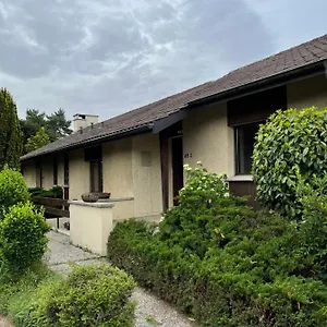https://5-rooms-in-the-same-house.genevahotels4all.com
