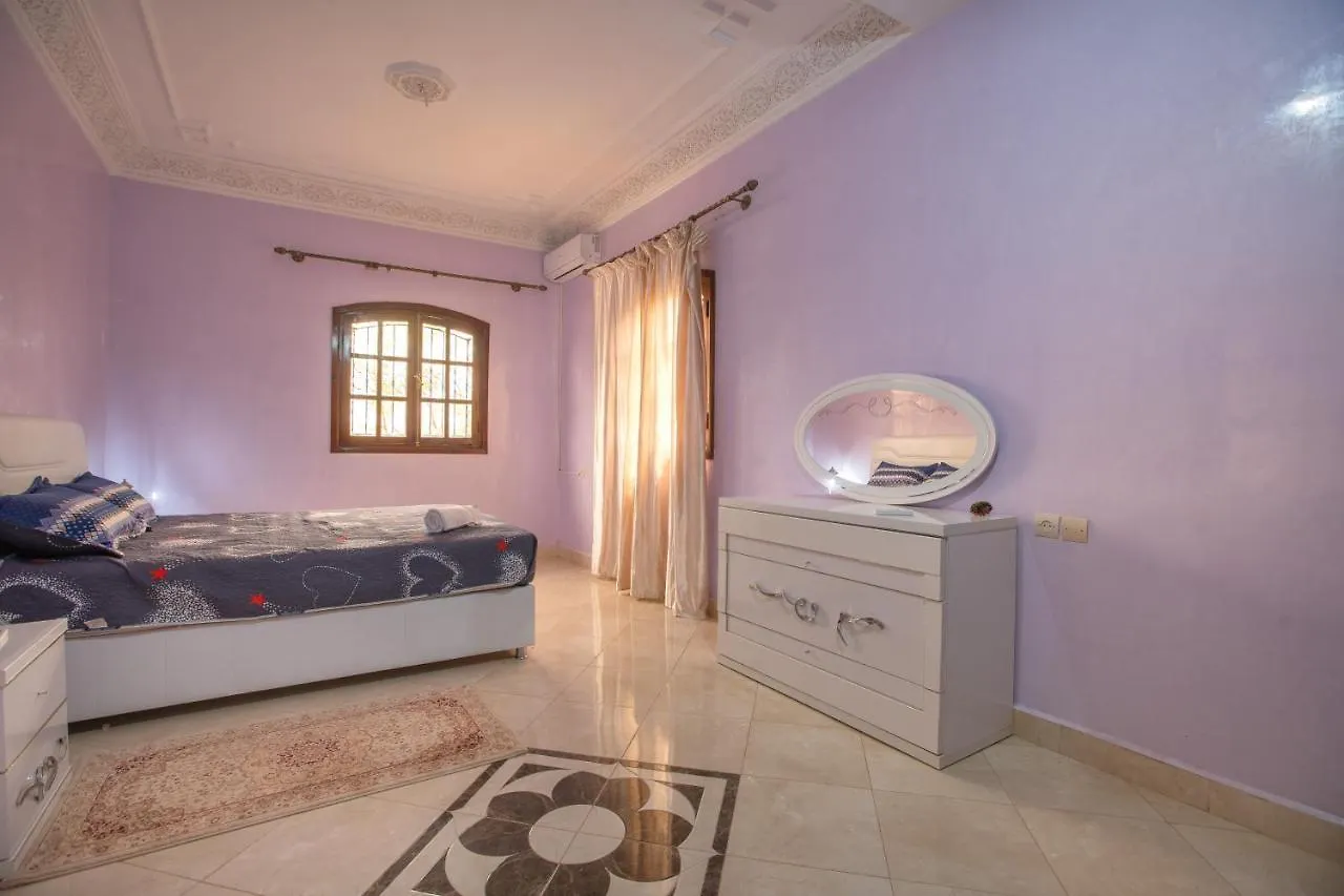 Villa En Pleine Campagne Avec Vue Sur L'Atlas Marrakesch