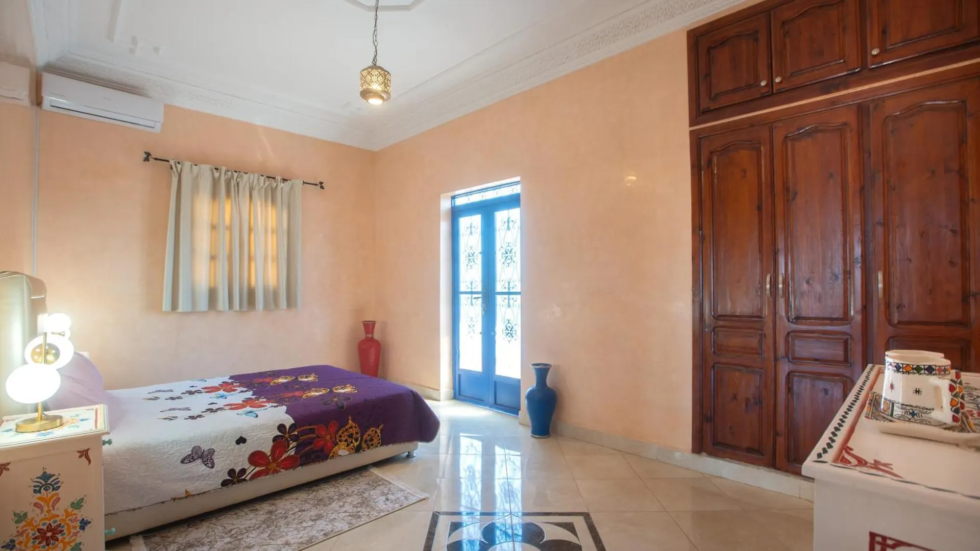 Villa En Pleine Campagne Avec Vue Sur L'Atlas Marrakesch